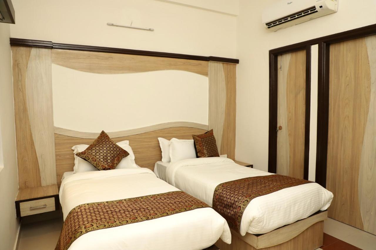 Capital O 46229 Hotel The Golden Bird Agra (Uttar Pradesh) Exteriér fotografie